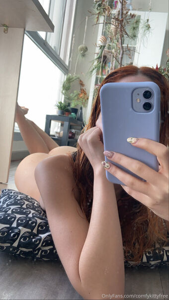 meikittyx Nakenläckor OnlyFans Foto 14