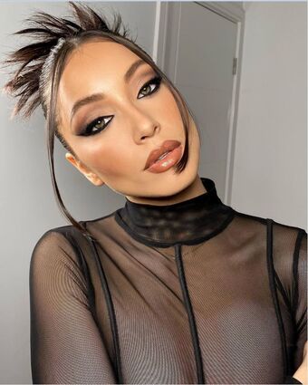 Melanie Jarnson Nakenläckor OnlyFans Foto 3