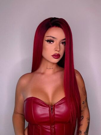 Meryl_bie Nakenläckor OnlyFans Foto 31