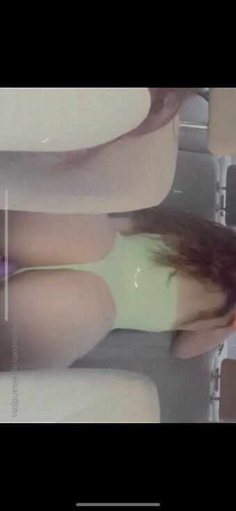 Messymamis Nakenläckor OnlyFans Foto 27