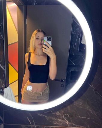 Micaela Nakenläckor OnlyFans Foto 6