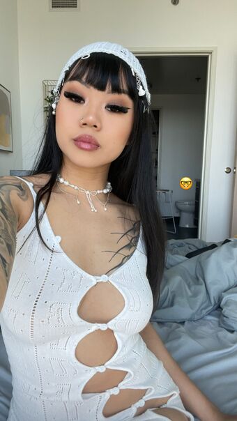Micca Young Nakenläckor OnlyFans Foto 34
