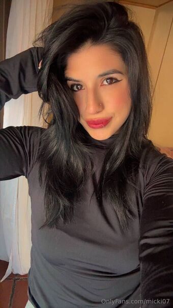 micki07 Nakenläckor OnlyFans Foto 13