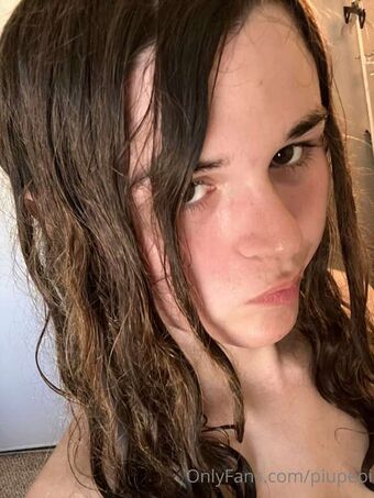 MIKA Nakenläckor OnlyFans Foto 21