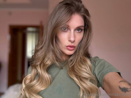 milaaa_rose