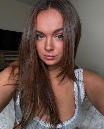 Miley Fallon Nakenläckor OnlyFans Foto 36