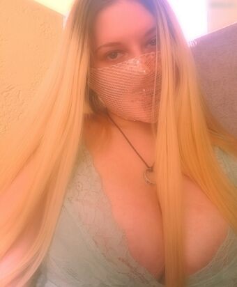 Milfycoco Nakenläckor OnlyFans Foto 18