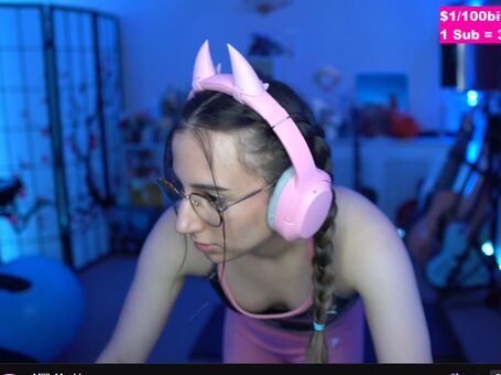 Millie Mossiae Nakenläckor OnlyFans Foto 15