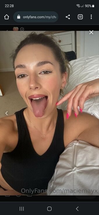 MillieMiless Nakenläckor OnlyFans Foto 43