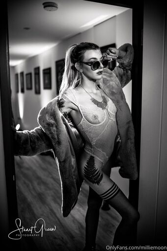 milliemoon Nakenläckor OnlyFans Foto 10