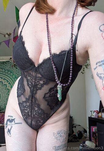 milliemoon3 Nakenläckor OnlyFans Foto 10