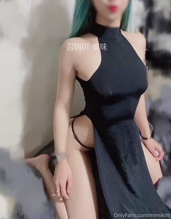 mimikim Nakenläckor OnlyFans Foto 10
