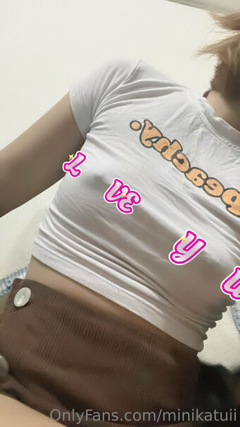 minikatuii Nakenläckor OnlyFans Foto 15