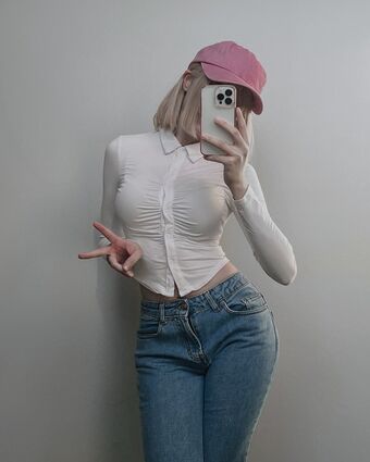 Miruqi Nakenläckor OnlyFans Foto 27