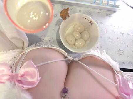 Misanay Nakenläckor OnlyFans Foto 117