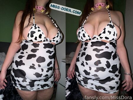 MissDora Nakenläckor OnlyFans Foto 25