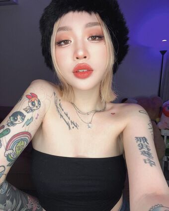 missmozzi Nakenläckor OnlyFans Foto 5
