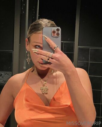 Missoverdrip Nakenläckor OnlyFans Foto 55