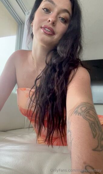 missvioletray
