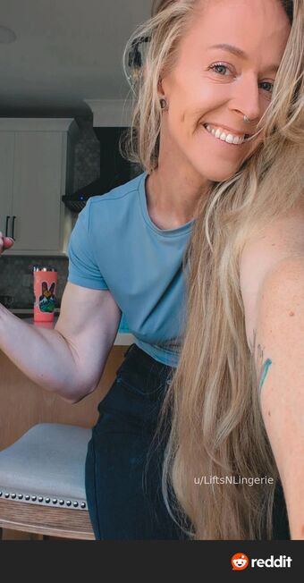 mistresscarmilla Nakenläckor OnlyFans Foto 18