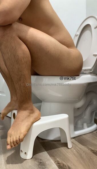 mk7fitbody Nakenläckor OnlyFans Foto 10