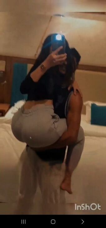 modelazal1 Nakenläckor OnlyFans Foto 8