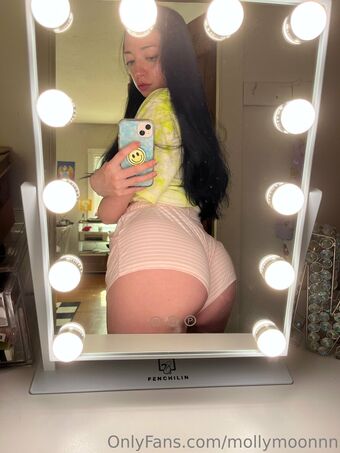 Mollymoon Nakenläckor OnlyFans Foto 33