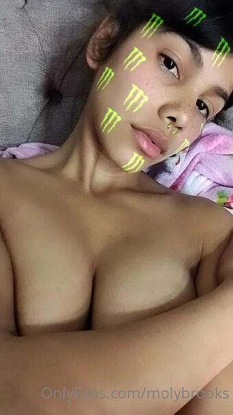 molybrooks Nakenläckor OnlyFans Foto 17