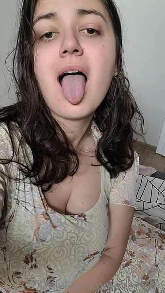 momegh Nakenläckor OnlyFans Foto 15