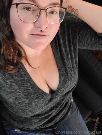 mommaof Nakenläckor OnlyFans Foto 3
