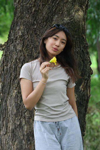 Moon Blitz Asmr Nakenläckor OnlyFans Foto 31