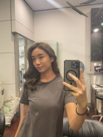 Moon Blitz Asmr Nakenläckor OnlyFans Foto 37