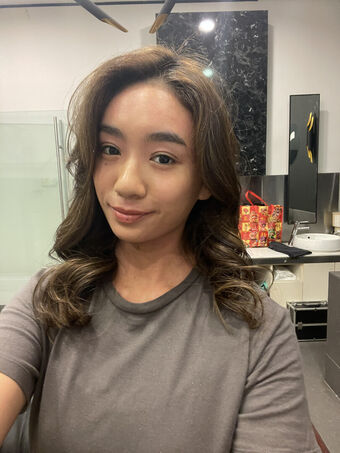 Moon Blitz Asmr Nakenläckor OnlyFans Foto 38