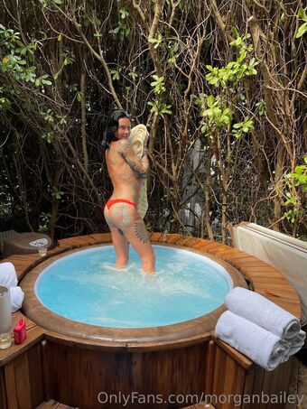 morganbailey Nakenläckor OnlyFans Foto 24