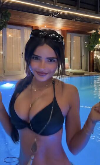 ms.chulaaa Nakenläckor OnlyFans Foto 23