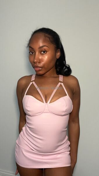 ms.walker Nakenläckor OnlyFans Foto 1