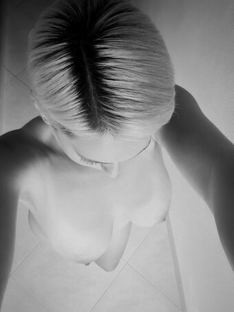 MsPechas Nakenläckor OnlyFans Foto 19