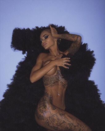 murder_dar Nakenläckor OnlyFans Foto 4