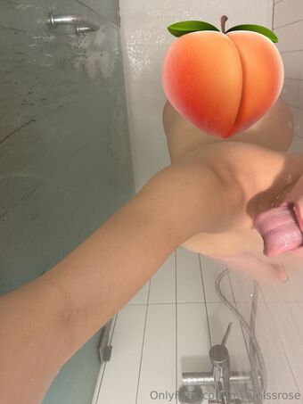 myamissrose Nakenläckor OnlyFans Foto 11