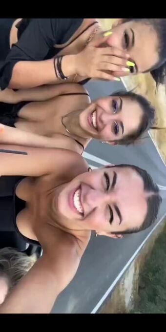 Nabalba Nakenläckor OnlyFans Foto 17