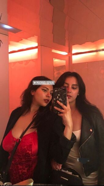 Nada C Nakenläckor OnlyFans Foto 29