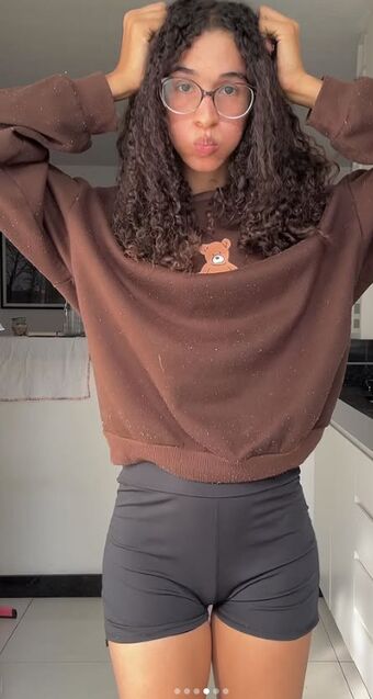 nagazaki Nakenläckor OnlyFans Foto 54