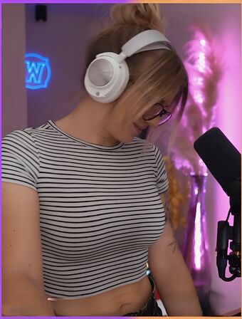 Naguura Nakenläckor OnlyFans Foto 20