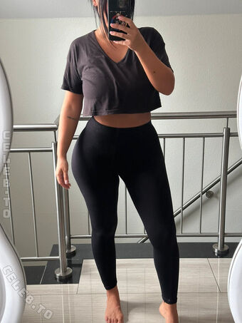 nahrinblack Nakenläckor OnlyFans Foto 49