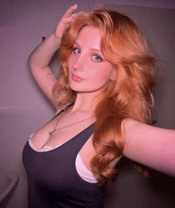 Natahrie Nakenläckor OnlyFans Foto 62