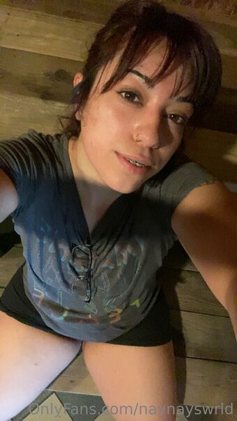 naynayswrld Nakenläckor OnlyFans Foto 11
