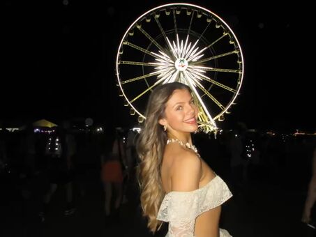Neela Jolene
