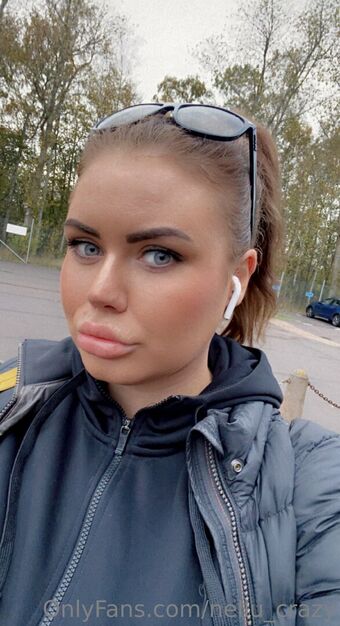 nellu_crazy Nakenläckor OnlyFans Foto 36