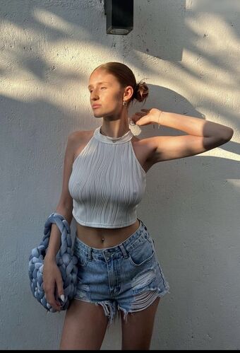 Nellyncy Nakenläckor OnlyFans Foto 49