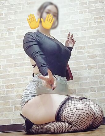 Nene_booty